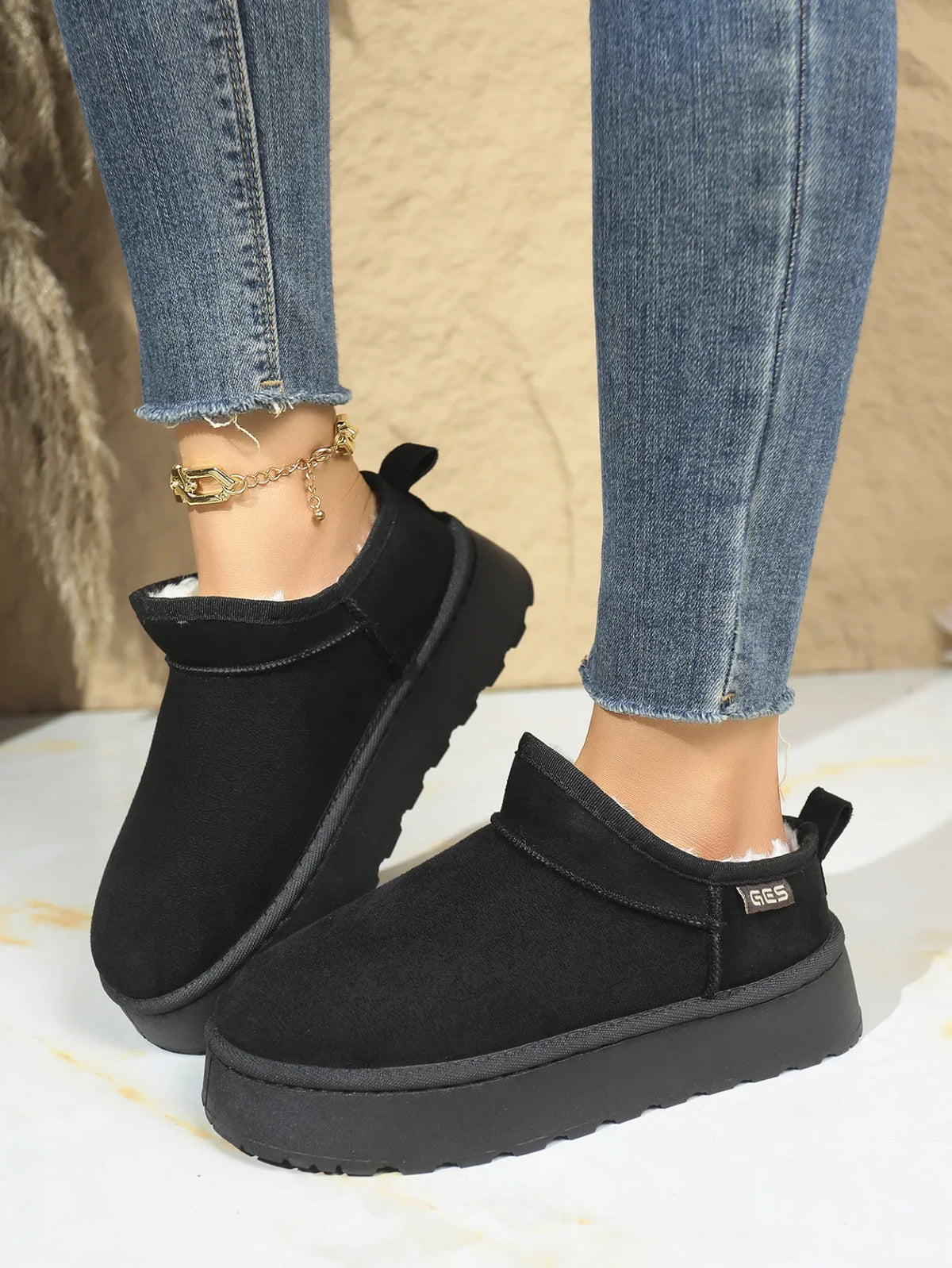 Snow Boots for Women 2026 Winter New Cashmere Warm Thick Soles Without Heel-covered Hair Half Slipper Cotton Shoes for Women